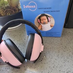 Baby Saftey Ear Muffs Headphones 🎧